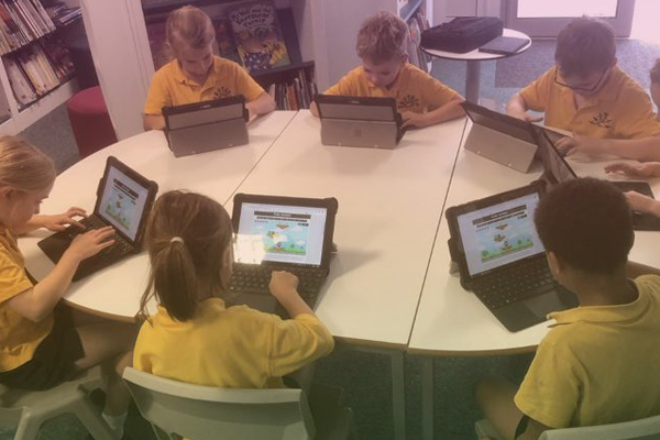 CUSTOMER STORIES: Vibrant village primary school enhances creativity with modern devices