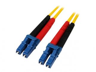 StarTech.com 10m Fiber Optic Cable - Single-Mode Duplex 9/125 - LSZH - LC/LC - OS1 - LC to LC Fiber Patch Cable (SMFIBLCLC10) - patch cable - 10 m - yellow